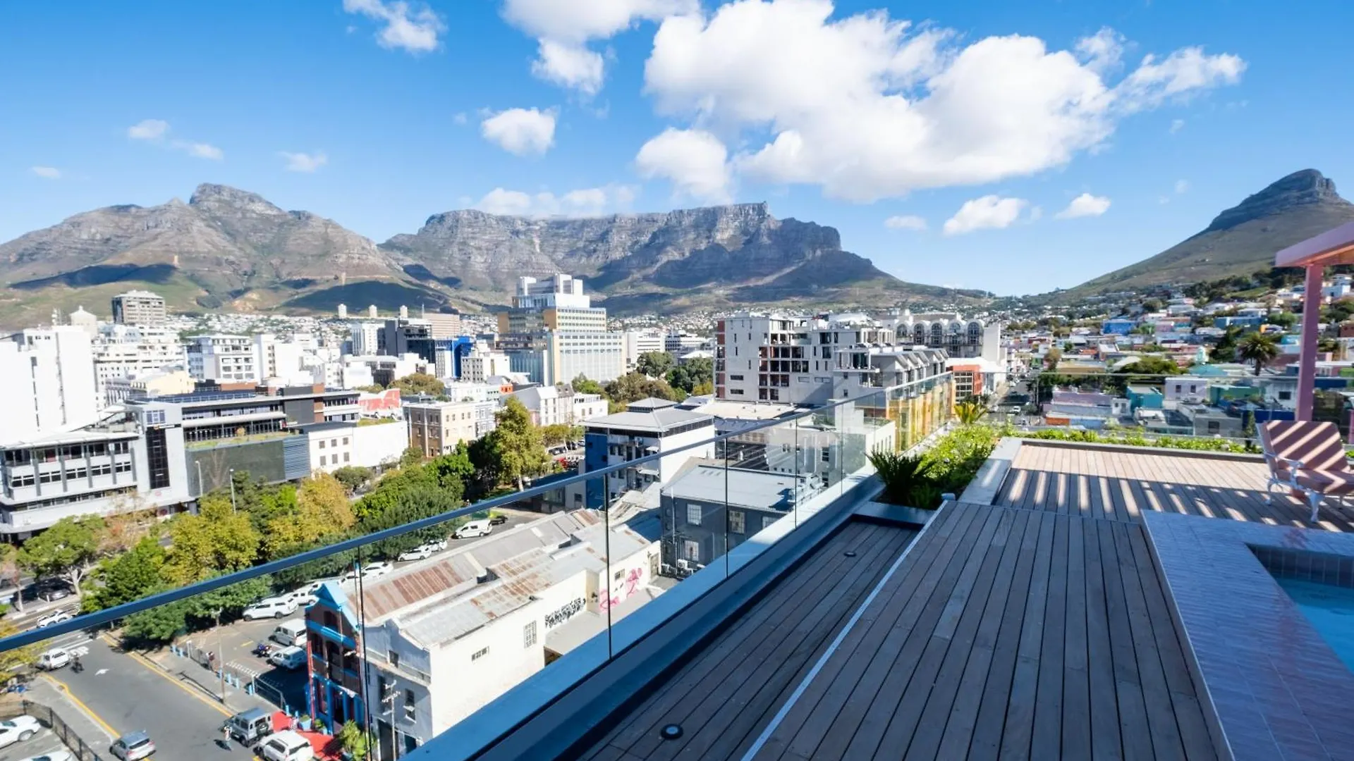 The Rose 610 - Lux Studio Apartment With Rooftop Pool Cape Town