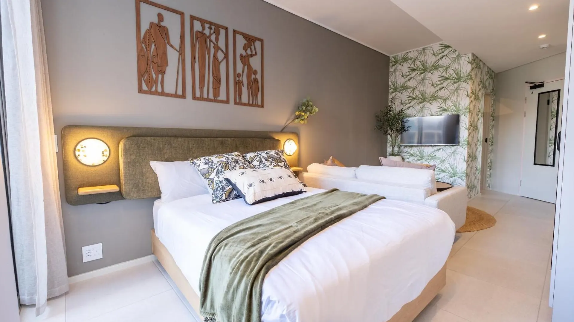 The Rose 610 - Lux Studio Apartment With Rooftop Pool Cape Town